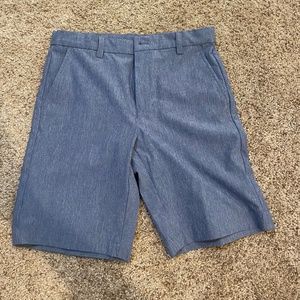 Boys size 12 vineyard vines shorts